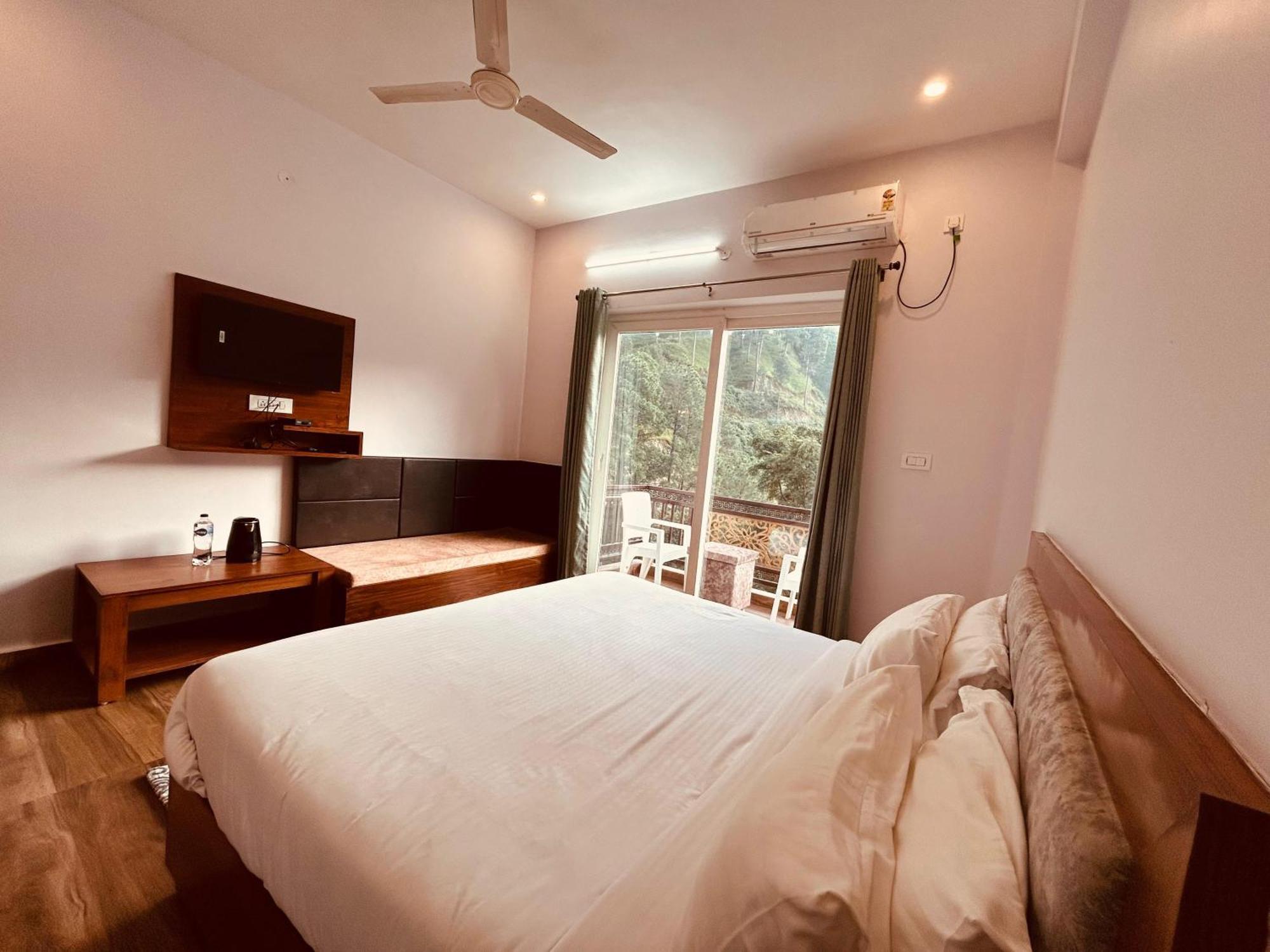 Hotel Anantam Residency Uttarkāshi Exteriér fotografie